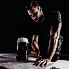 Młotek bezodrzutowy SIMPLEX powierzchnia rękojeści podwójnie lakierowana (niewrażliwa na zabrudzenia).</td></tr><tr><td>Wszystkie części można wymieniać / doposażać, dzięki czemu są bardzo ekonomiczne i oszczędzają zasoby.</td></tr><tr><td>Waga:</td><td>1