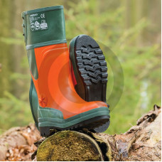 Buty ochronne do prac leśnych EN ISO 20345:2011</td></tr><tr><td>Typ:</td><td>Buty gumowe</td></tr><tr><td>Klasa bezpieczeństwa:</td><td>SB</td></tr><tr><td>Kategoria:</td><td>SRA, E</td></tr><tr><td>Certyfikacja:</td><td>kwf FPA professional</td></tr><tr