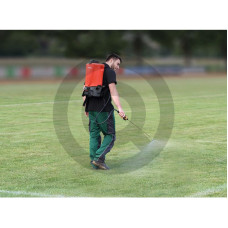 Opryskiwacz plecakowy akumulatorowy REC 15 AC1